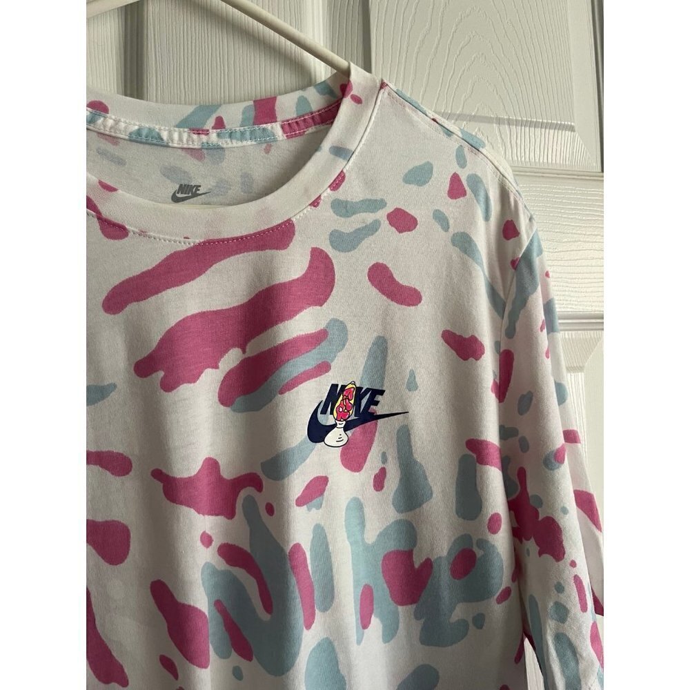 Nike Shirt Sports Are a Trip Tiedye Tshirt - Picture 3 of 4